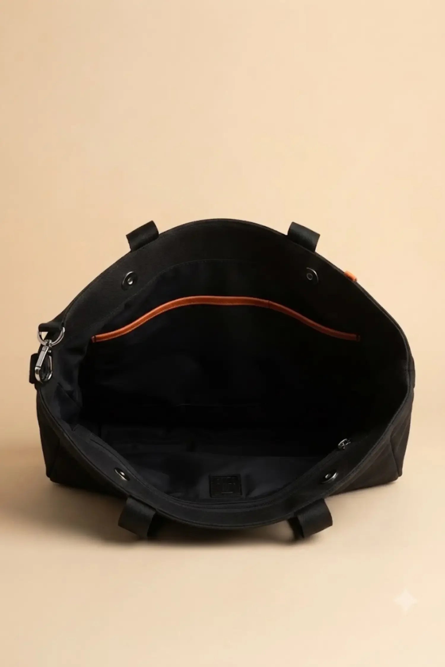 Strikelet Tote Bags Black | Julké