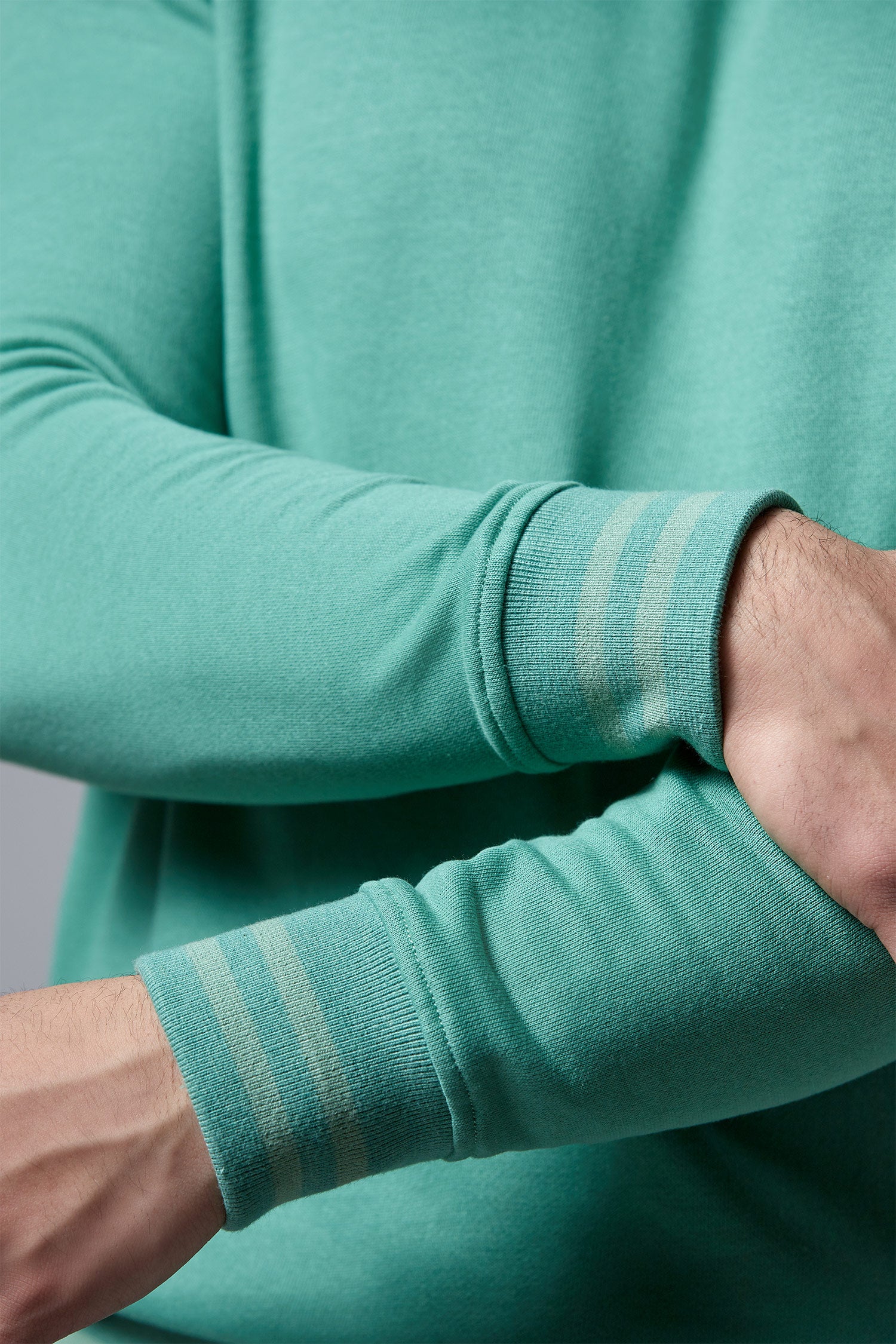 Mens winter sweatshirt in light green by JULKE