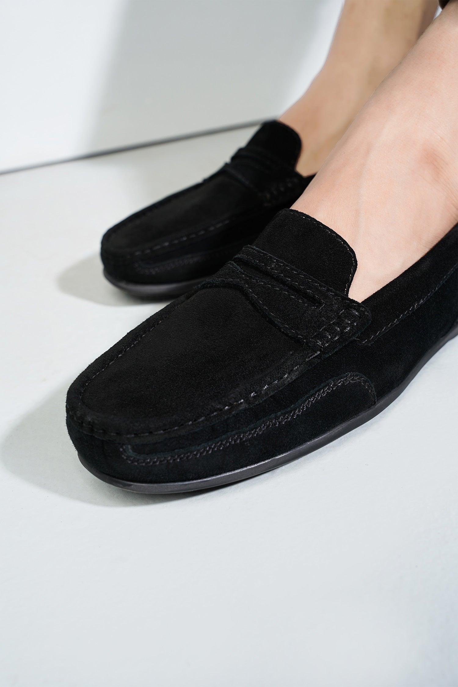 Mens original leather moccasins in black colour by JULKE