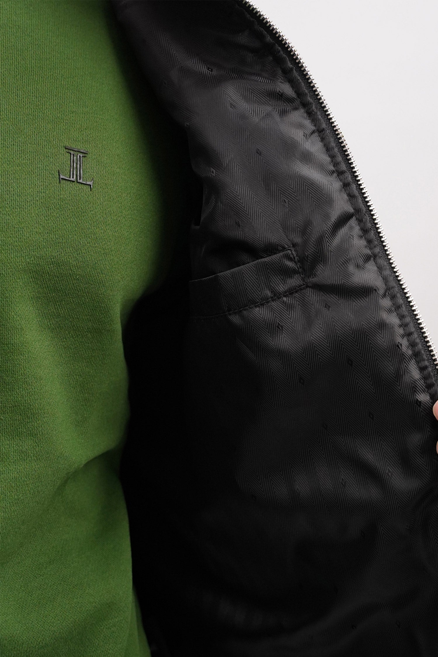 Mens winter vest sleeveless in black colour with quilting by JULKE