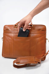 Mens original leather classic laptop bag in tan colour with shoulder strap by JULKE