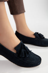 Women leather moccasins in navy blue colour with tassels by JULKE