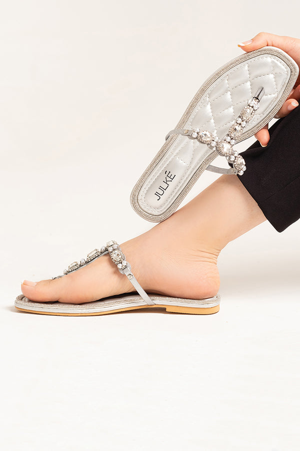 Women summer flats thong in silver colour with diamantes, pearls and glitter velt by JULKE 