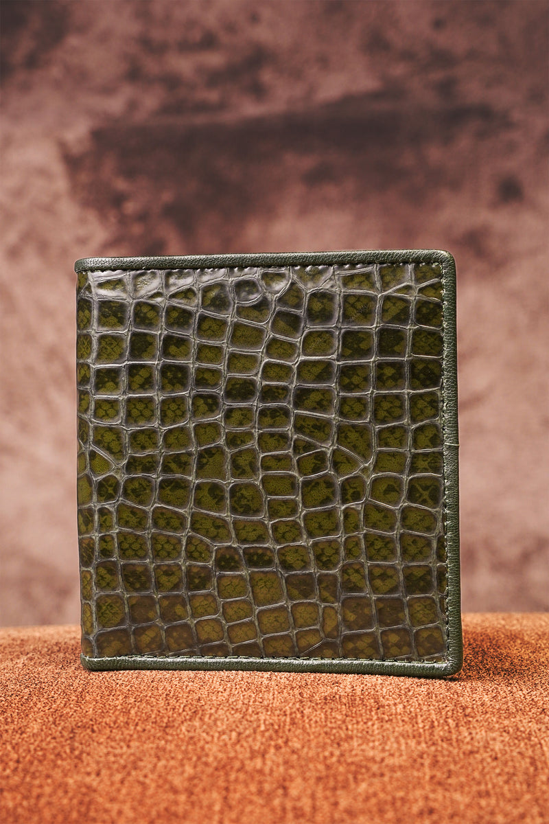 Mens original leather wallet with crocodile texture in medium size in green colour by JULKE