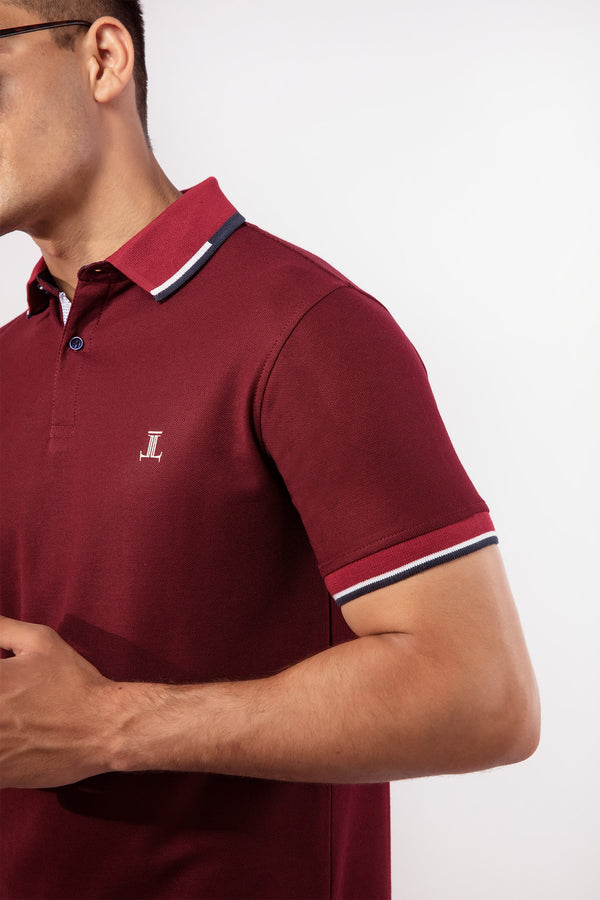 Mens summer polo shirt in maroon with collar bone by JULKE