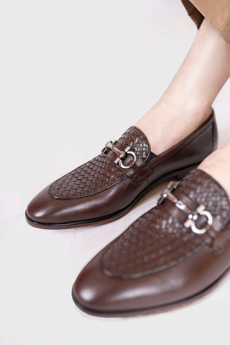 Mens original leather shoes in dark brown colour with weaving and silver buckle by JULKE