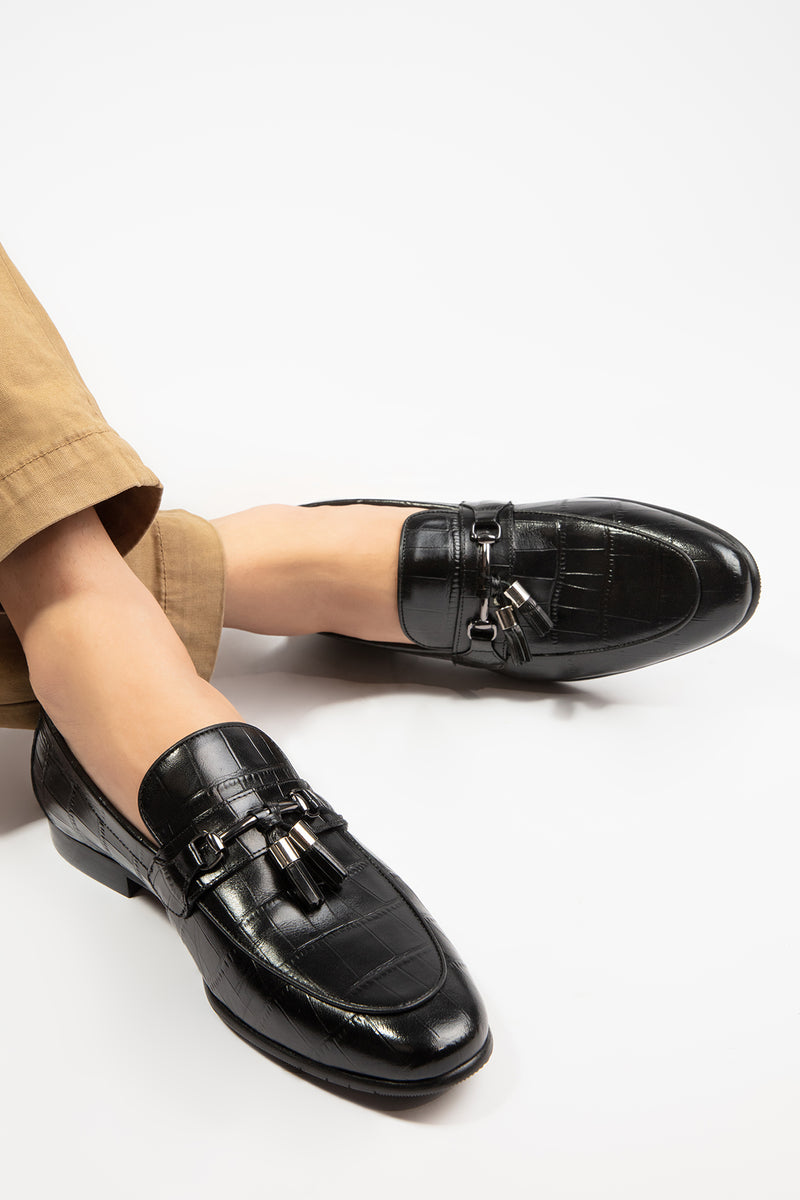 Mens original leather shoes in black colour with tassels by JULKE