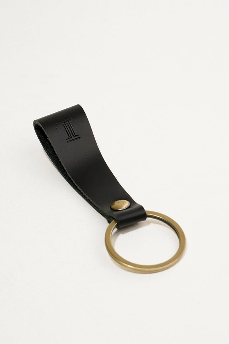 Ringo - Leather Key Chain Loop In Black & Tan | JULKE – JULKÉ Ringo - Leather Key Chain Loop In Black & Tan | JULKE – JULKÉ