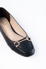 Women leather flat pumps in tan colour with square toe and metal gold horsebit buckle by JULKE