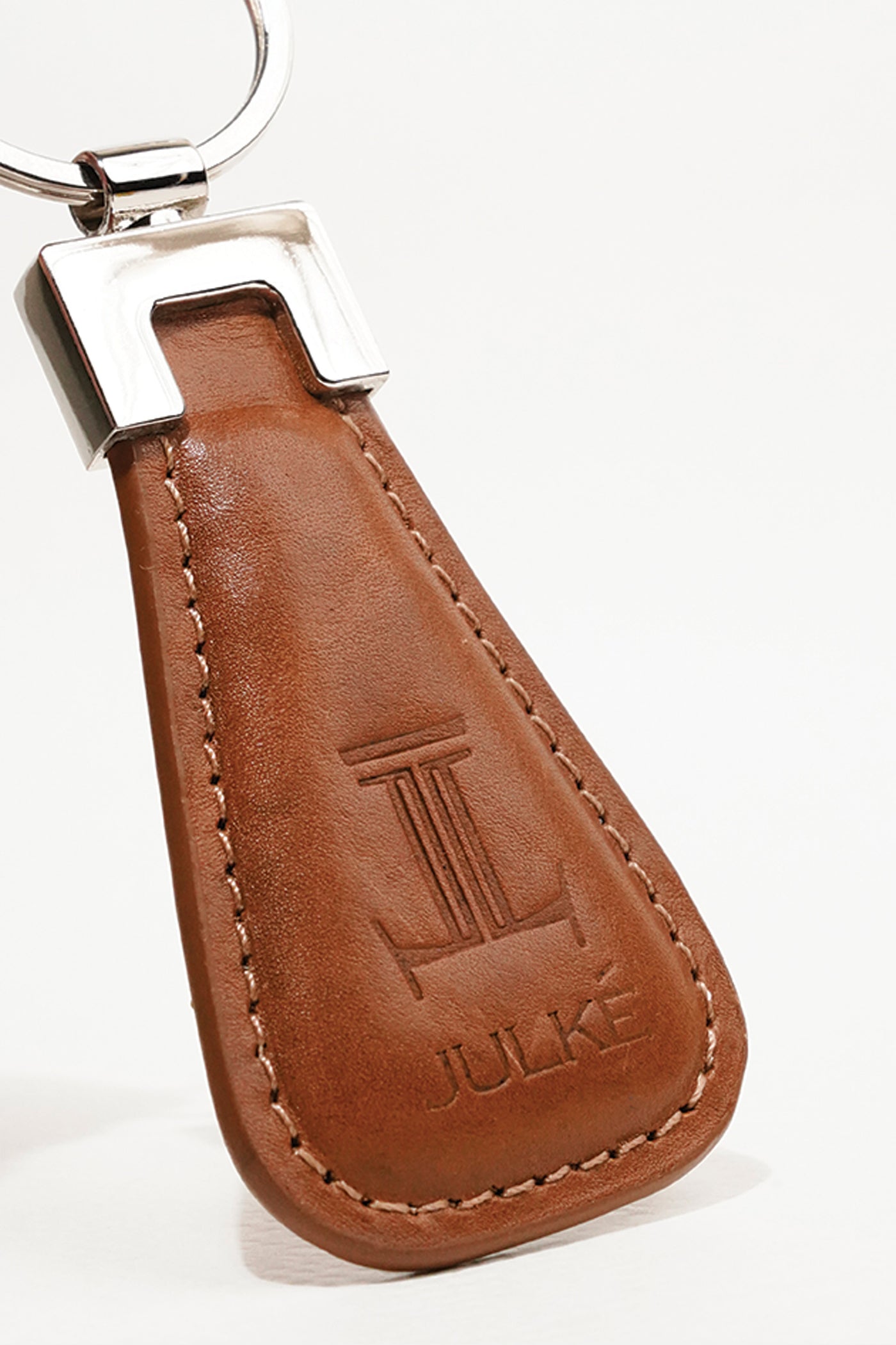 Zig - Leather Key Chain in Tan | JULKE – JULKÉ