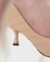 Women heels in beige colour with quilting by JULKE