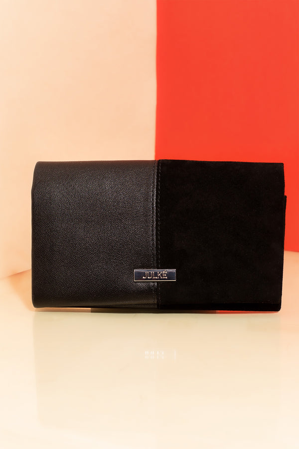 Womens leather long wallet in black colour with spacious design and pockets by JULKE