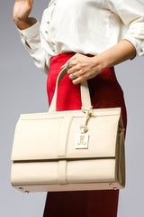 Womens leather tote bag with shoulder strap in beige colour by JULKE