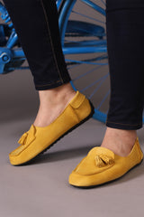 Womens winter moccasins in yellow with tassels by JULKE