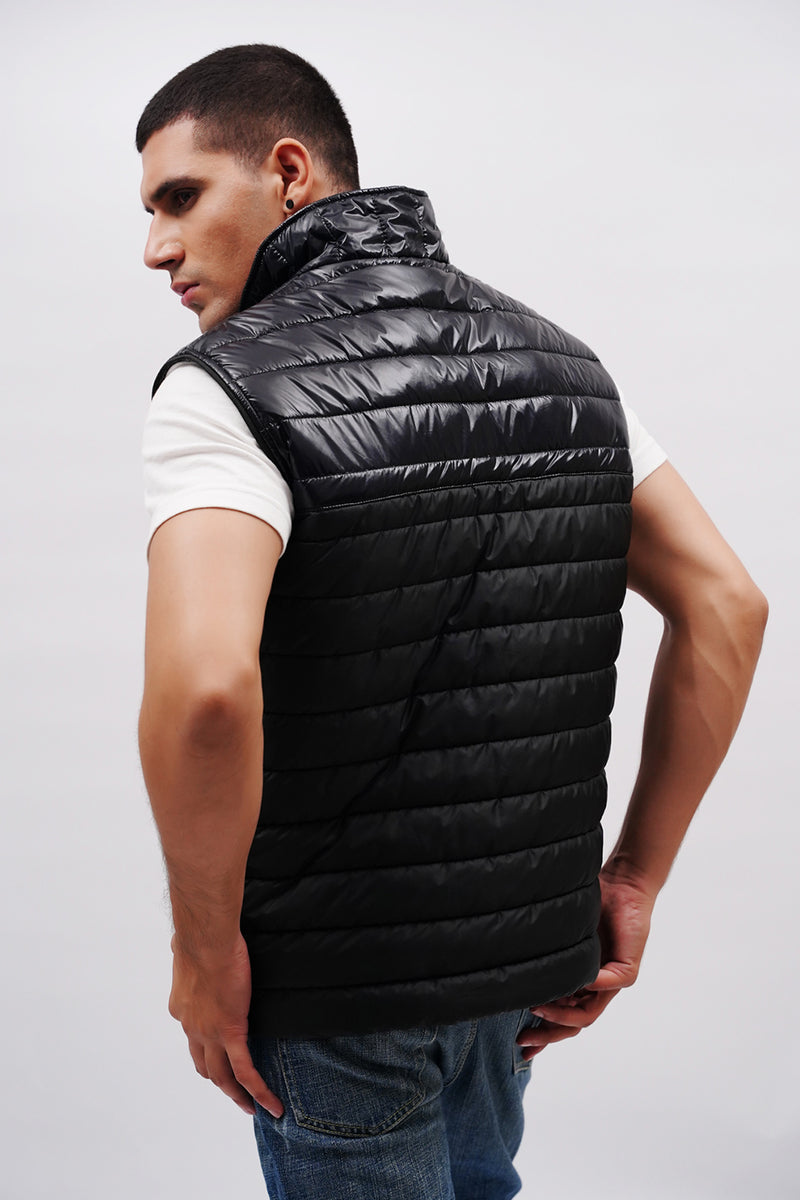 Mens winter vest sleeveless in black colour with quilting by JULKE