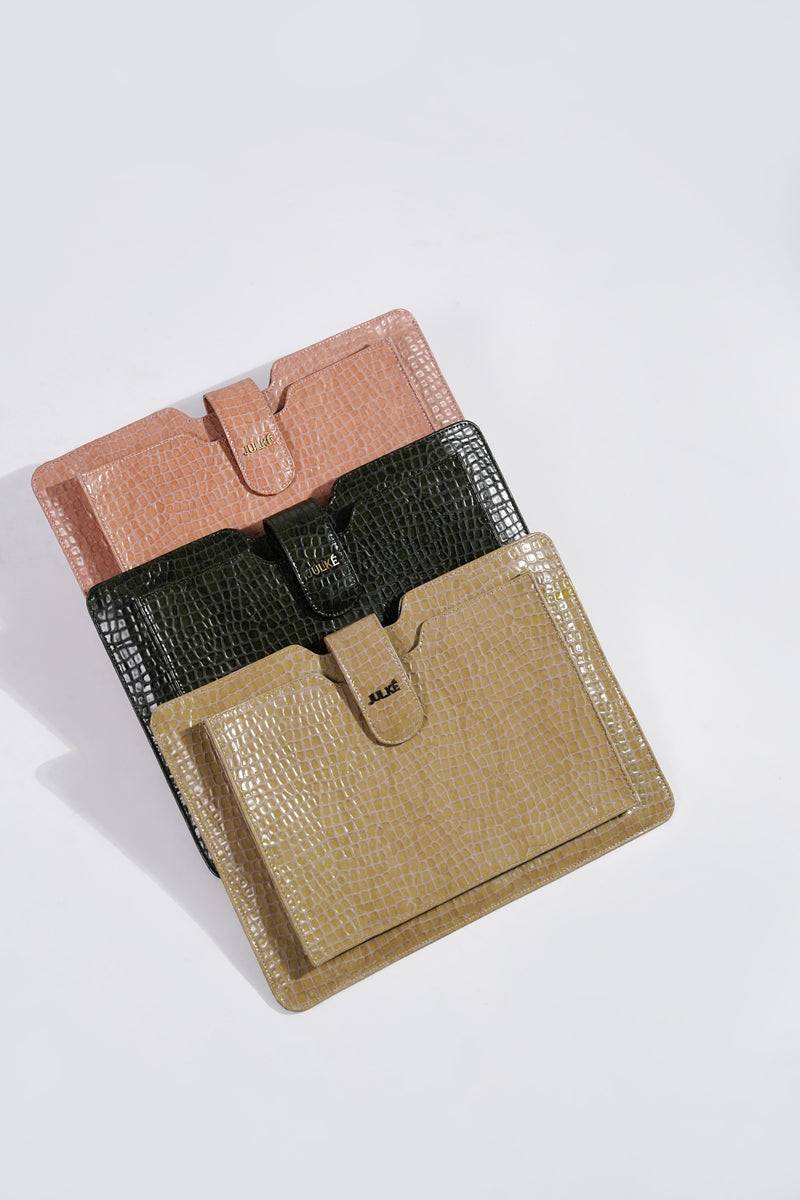 Leather laptop sleeve in green, light pink & beige colours with crocodile texture by JULKE